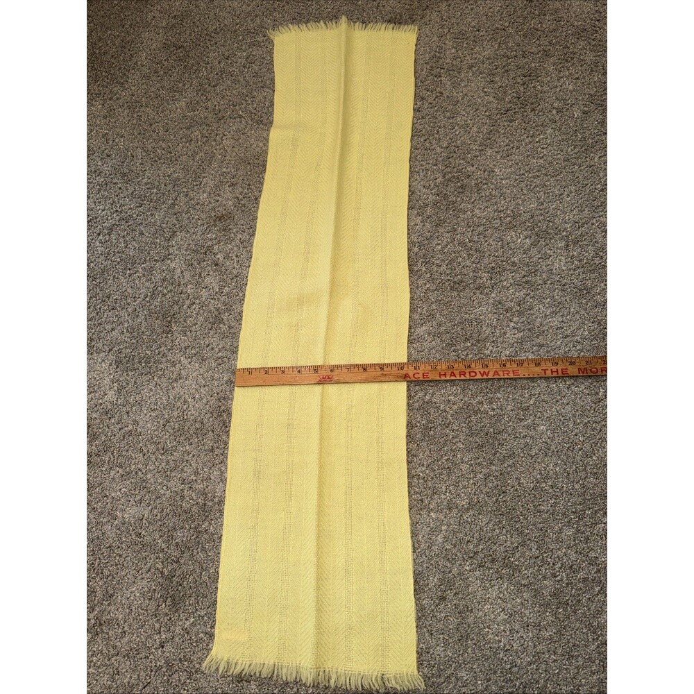 Vtg Retro Highlands 100% Wool Yellow Scarf 43x5.5” Textured Subtle Stripe Fringe